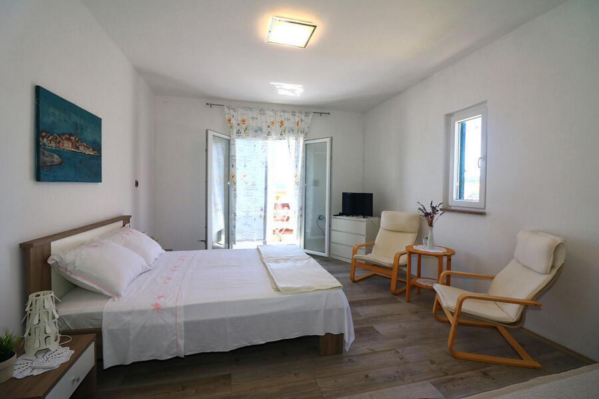 Apartments Mili - Near The Sea And The Centar Of Place 贝蒂纳 外观 照片